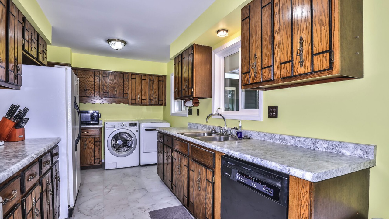 Photo of Kitchen in Sayner