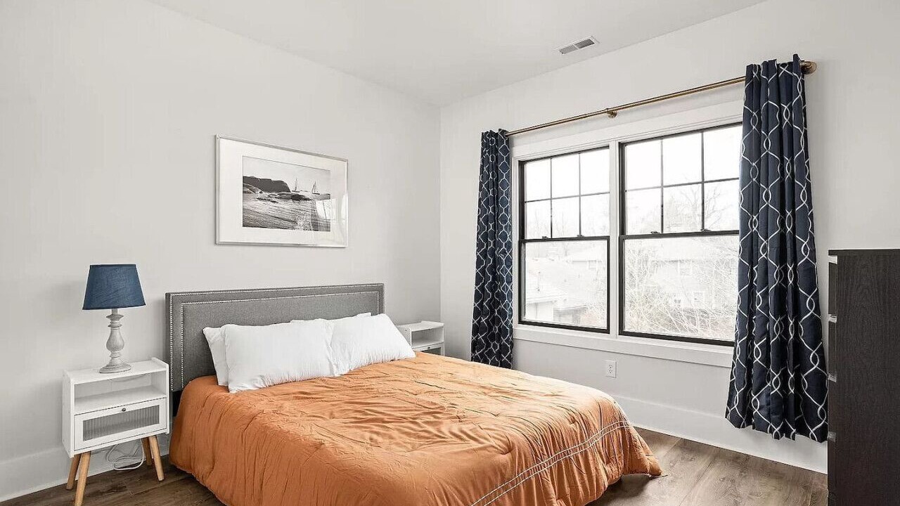 Photo of Bedroom in Meridian-Kessler