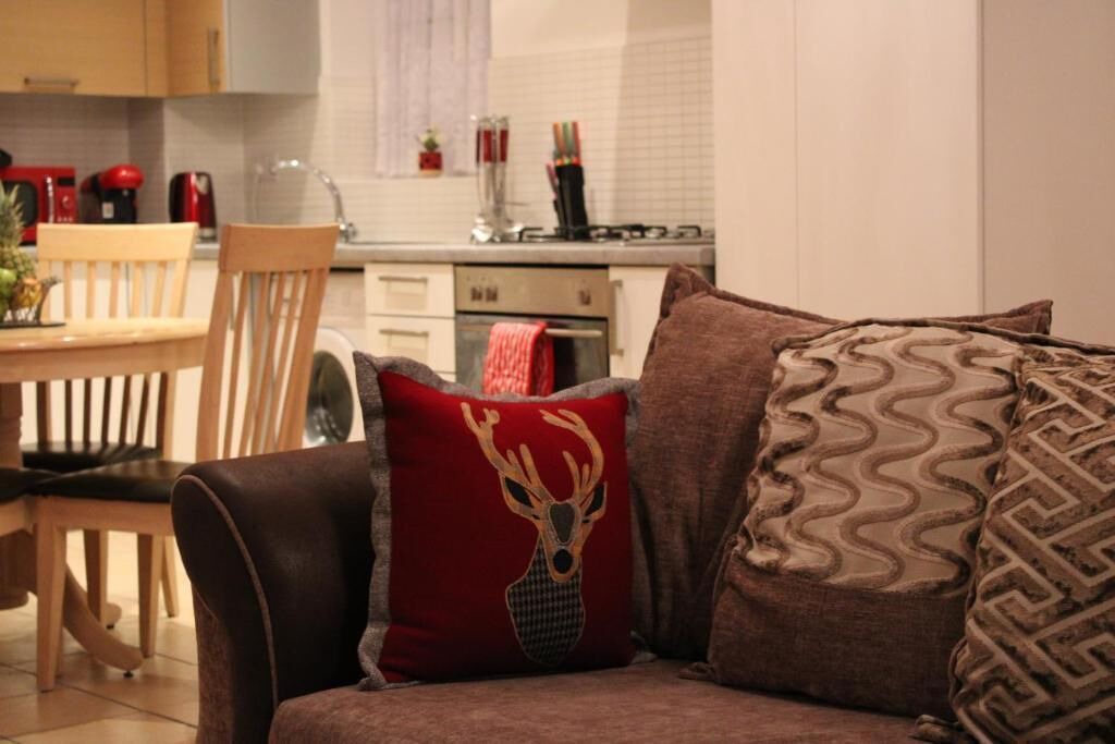 Photo of Others in Alibon