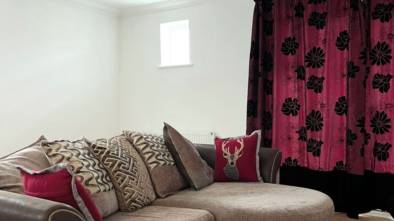 Photo of Livingroom in Alibon