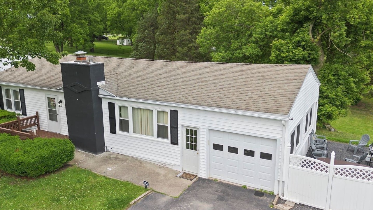 Photo of Outdoor in Seneca Falls