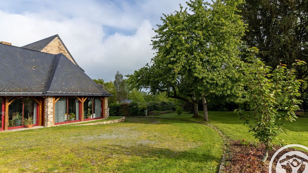 Photo of Outdoor in La Roche Foulques