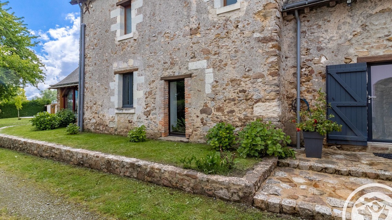 Photo of Outdoor in La Roche Foulques