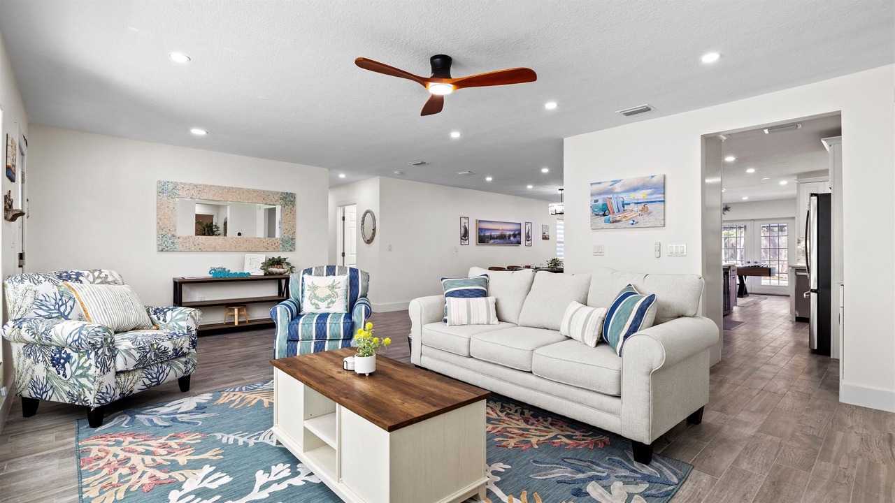 Photo of Livingroom in Palma Sola