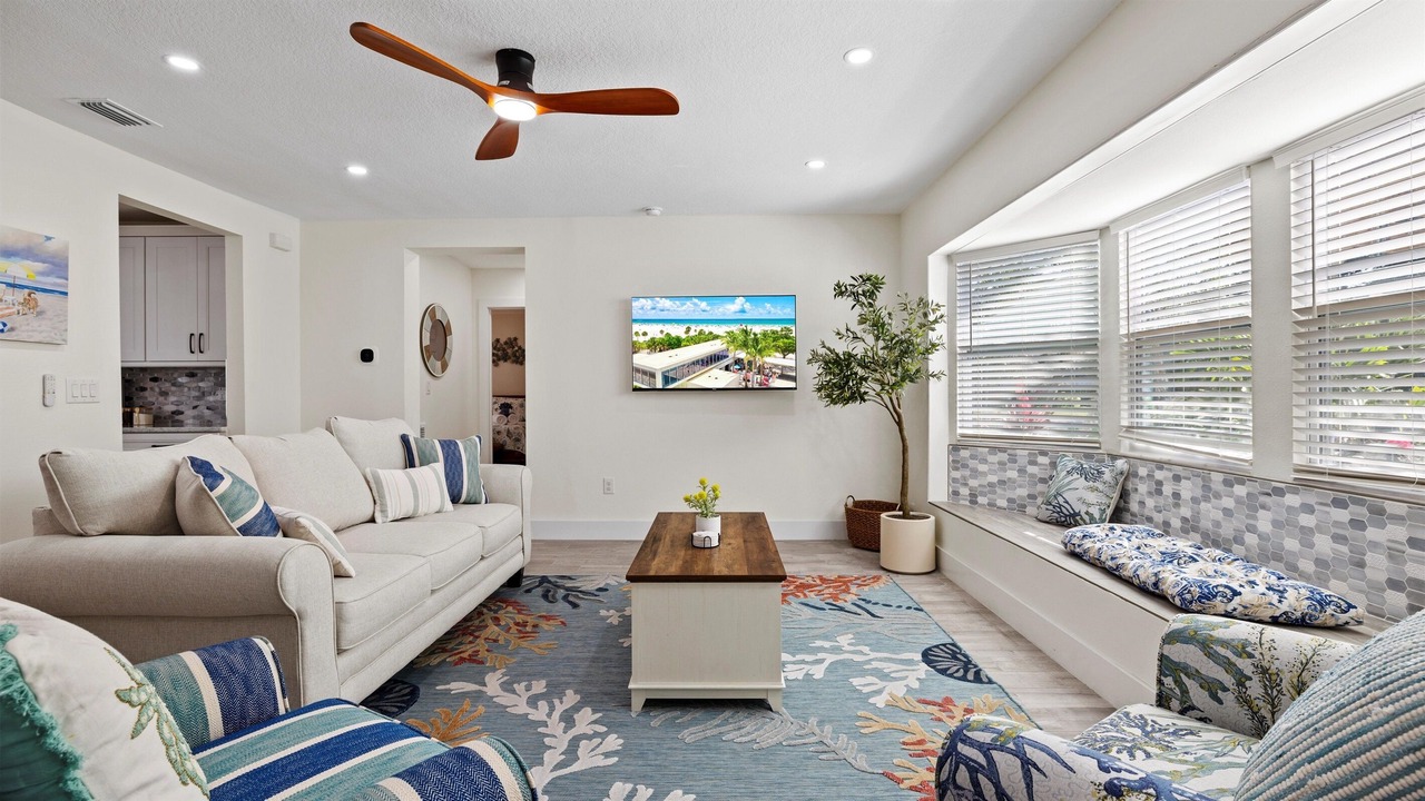 Photo of Livingroom in Palma Sola