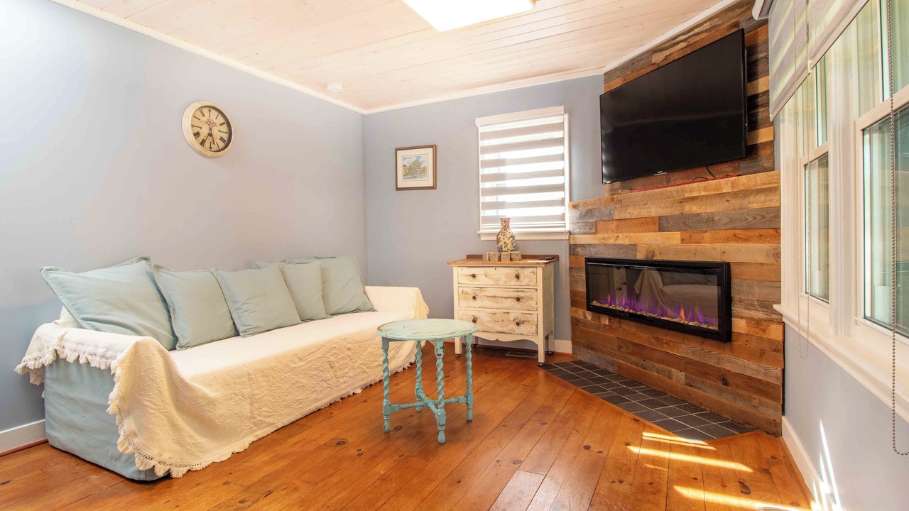 Photo of Livingroom in Historic Old Town