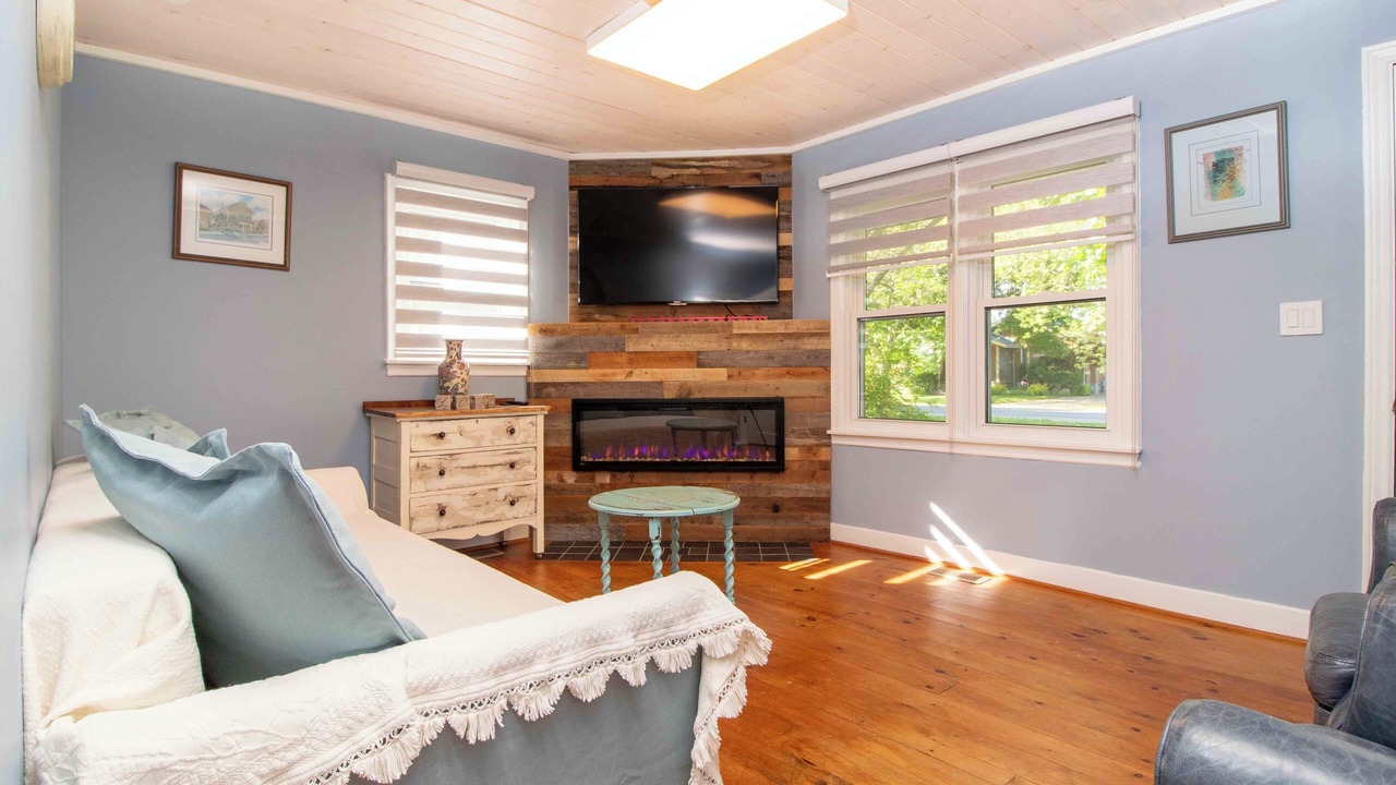 Photo of Livingroom in Historic Old Town