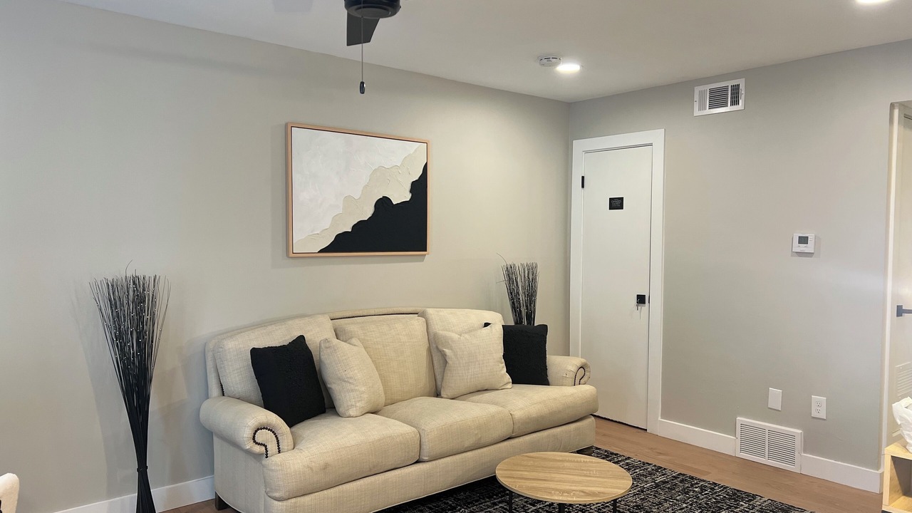 Photo of Livingroom in Evergreen