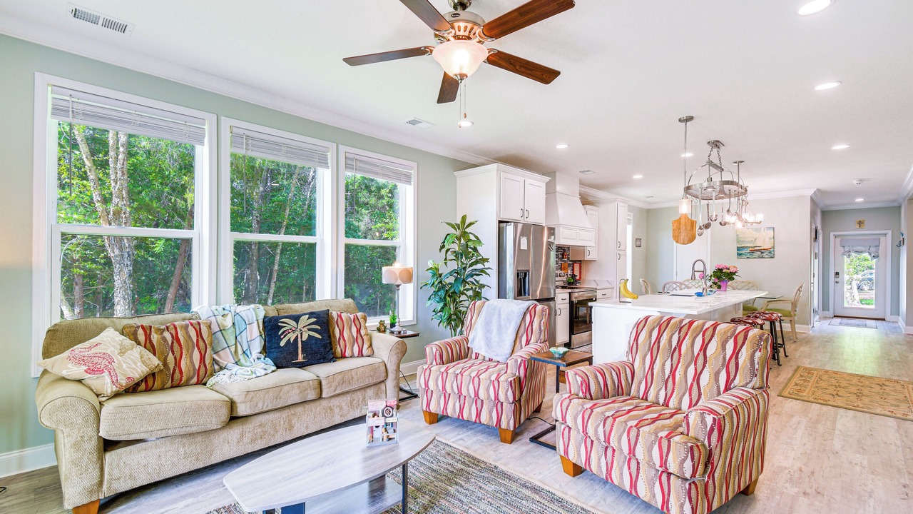 Photo of Livingroom in Elberta