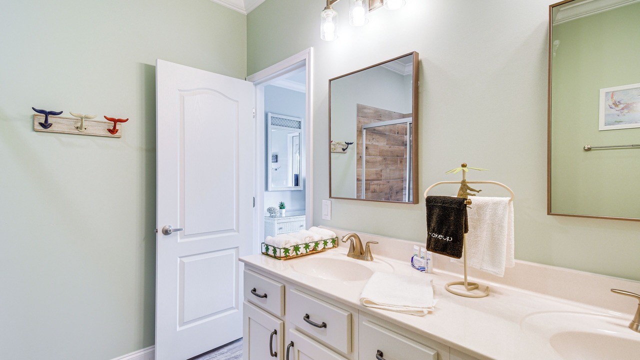 Photo of Bathroom in Elberta