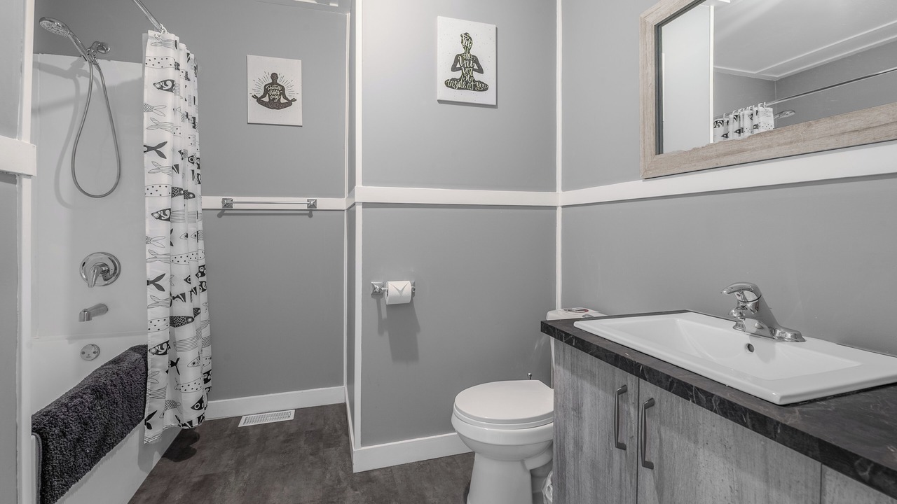 Photo of Bathroom in Saint-Raymond
