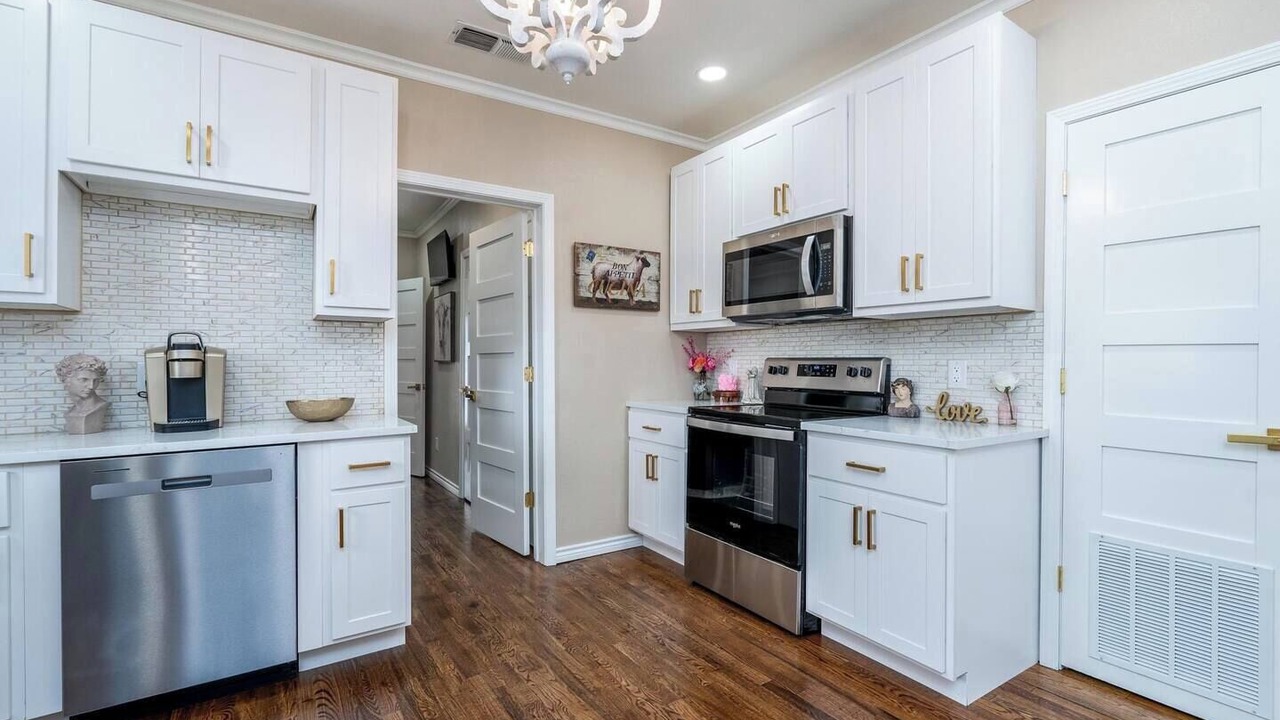 Photo of Kitchen in Over Place Area