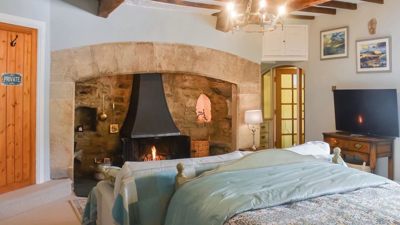 Photo of Others in Litton