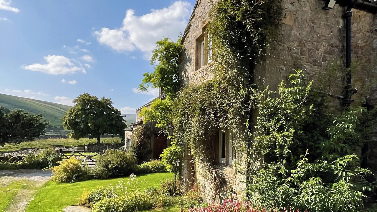 Photo of Outdoor in Litton