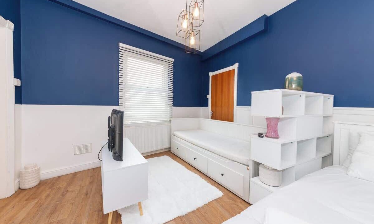 Photo of Others in Caversham