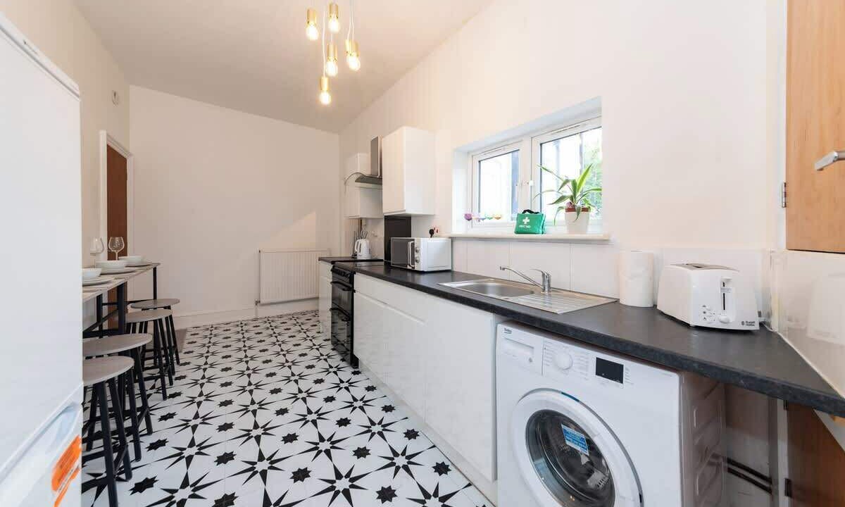 Photo of Others in Caversham