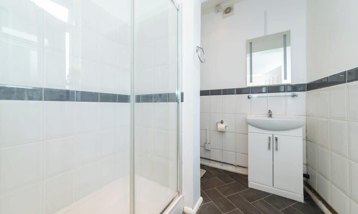 Photo of Bathroom in Caversham