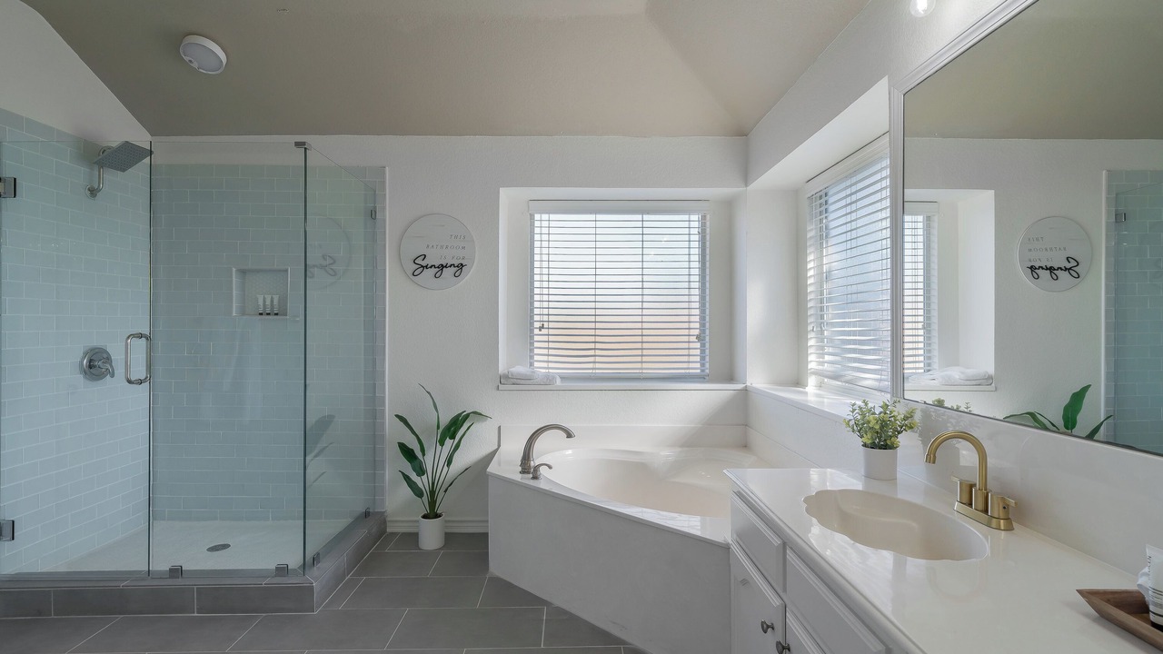 Photo of Bathroom in Wylie