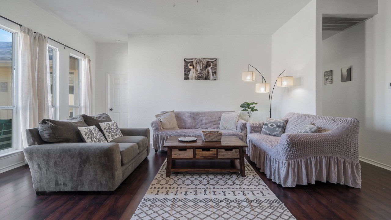 Photo of Livingroom in Wylie