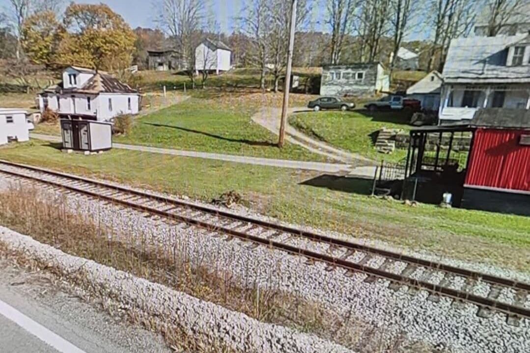 Photo of Others in Flatwoods