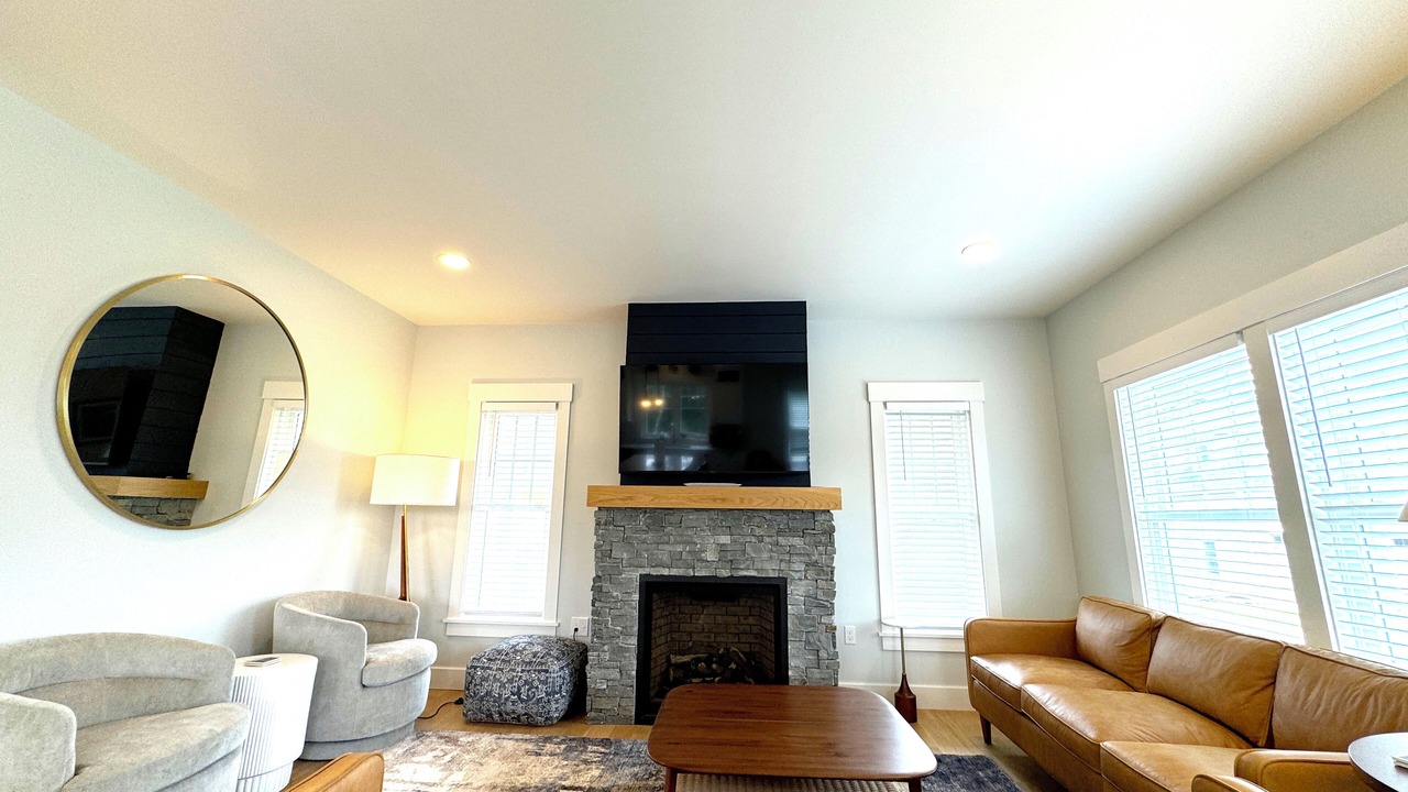 Photo of Livingroom in Southwest Harbor