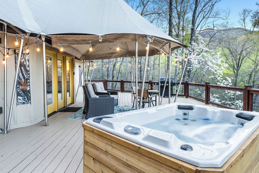 Photo of Patio Balcony in Cherokee