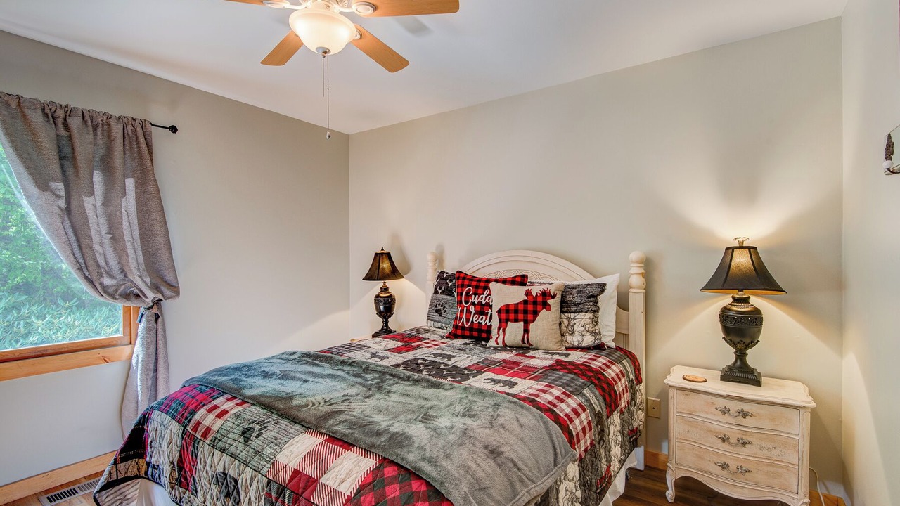 Photo of Bedroom in Sugar Mountain