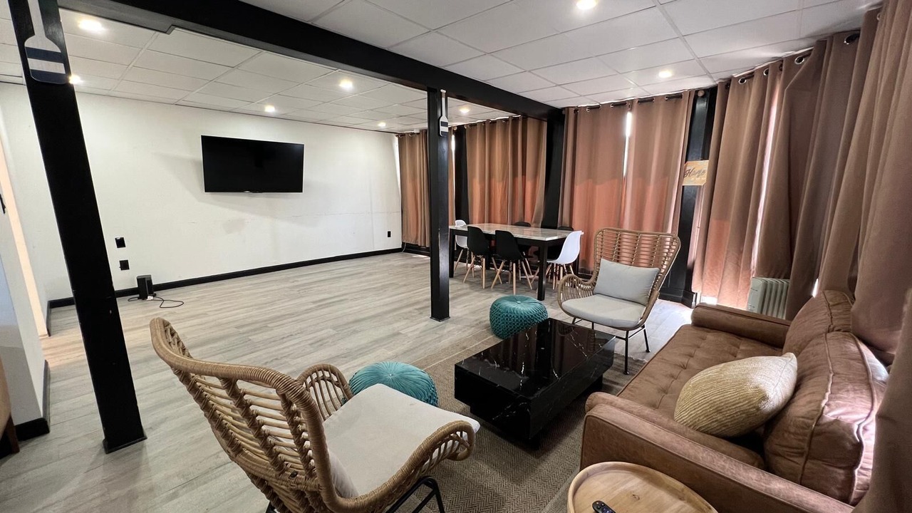 Photo of Livingroom in South Yarmouth