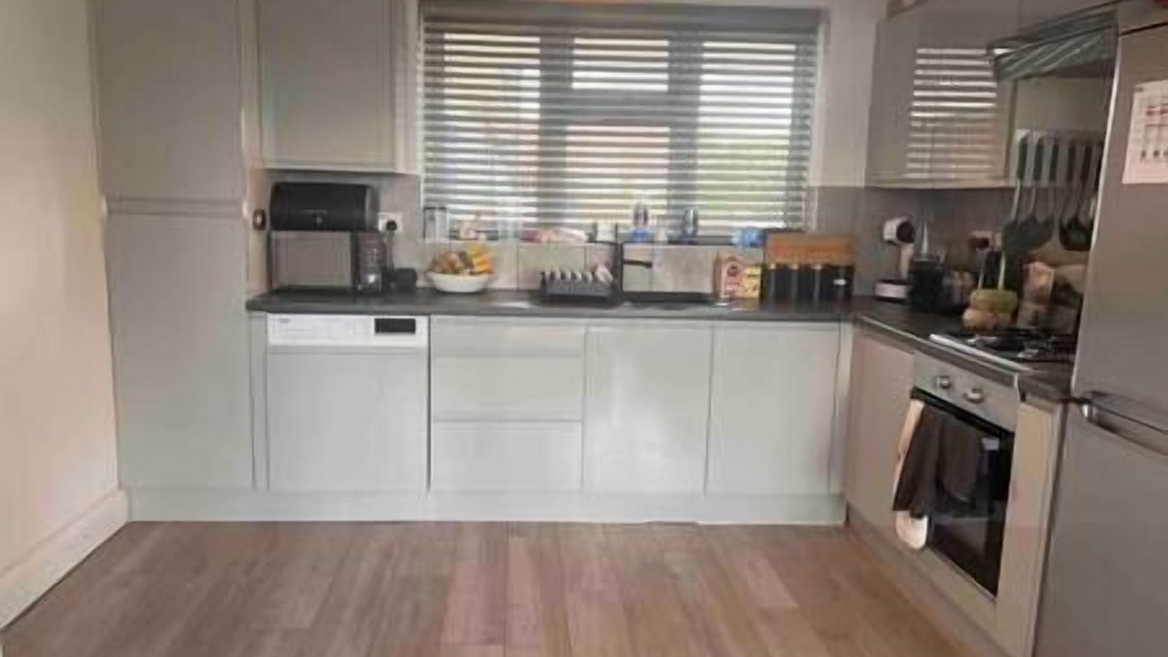 Photo of Others in Chiswick