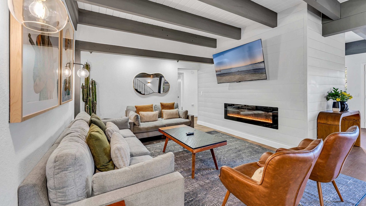 Photo of Livingroom in Carnelian Bay