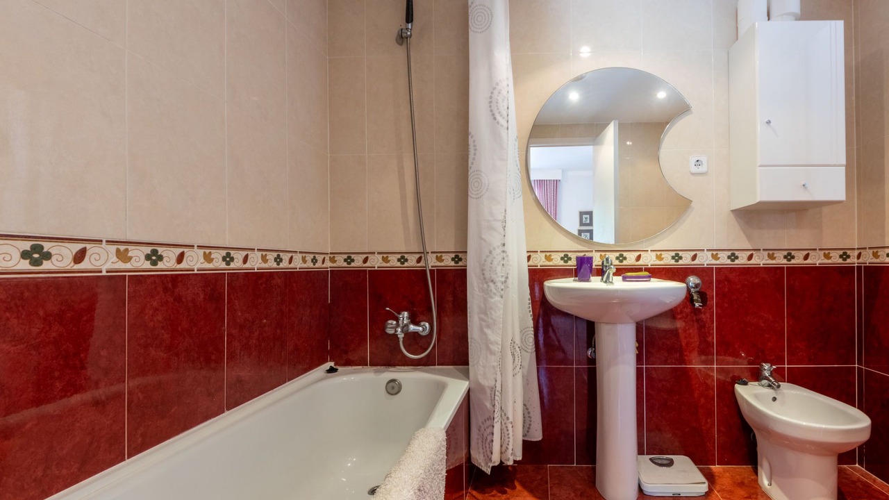 Photo of Bathroom in El Roc de Sant Gaieta