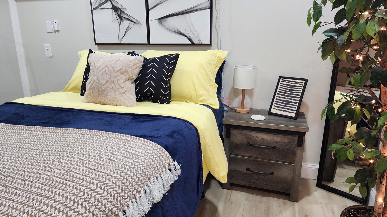 Photo of Bedroom in Huntington
