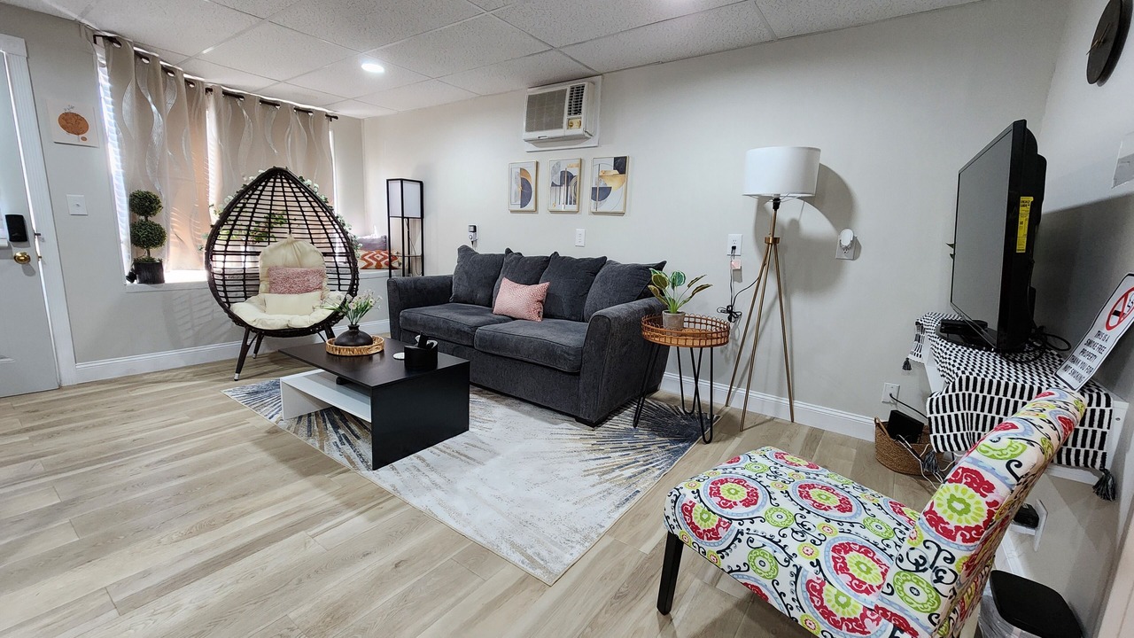 Photo of Livingroom in Huntington