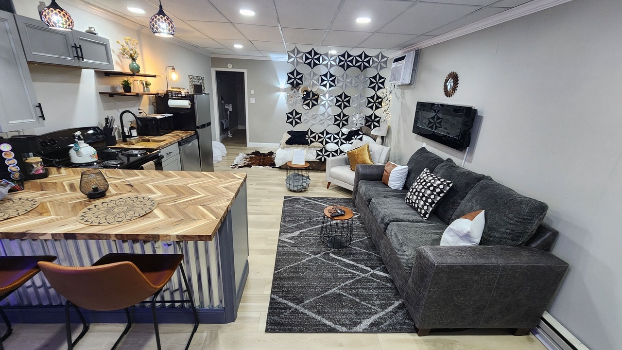 Photo of Livingroom in Huntington