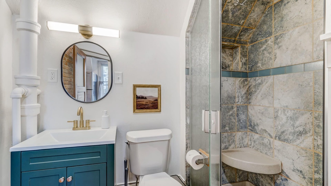 Photo of Bathroom in Old North End