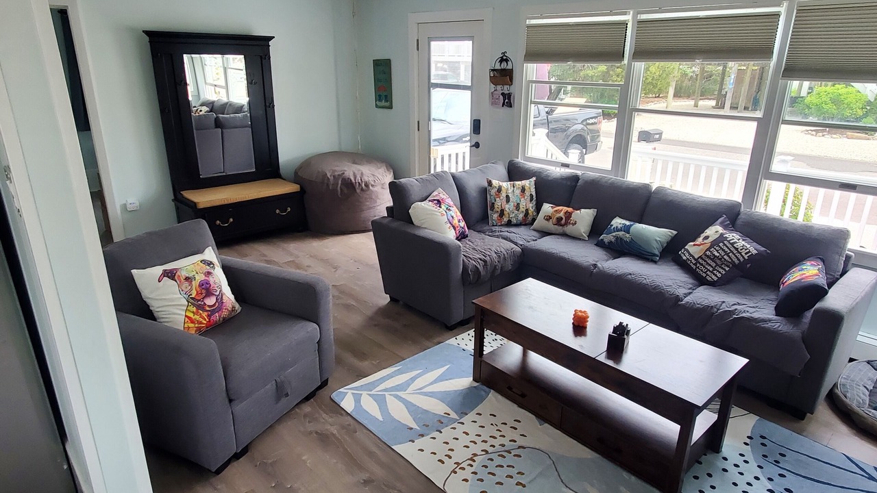 Photo of Livingroom in Beach Haven Gardens