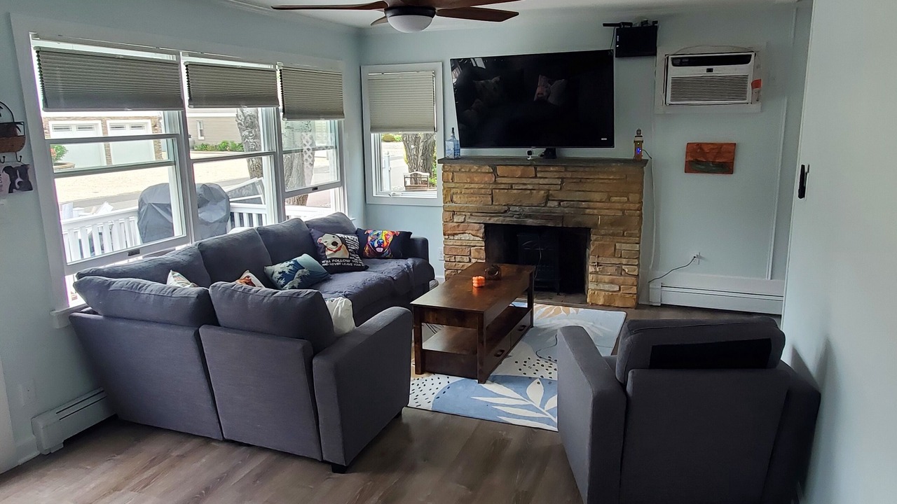 Photo of Livingroom in Beach Haven Gardens