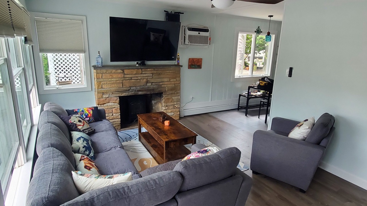 Photo of Livingroom in Beach Haven Gardens