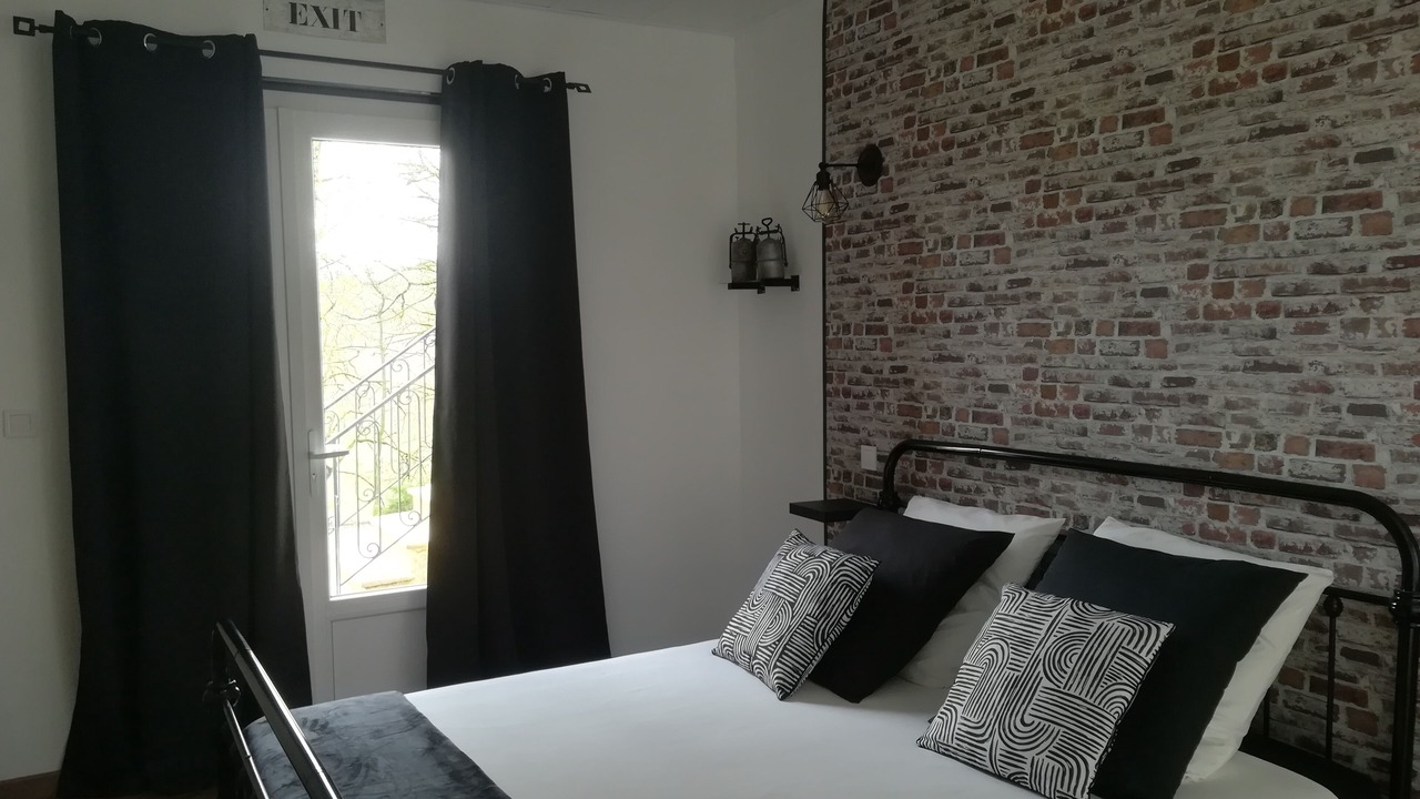 Photo of Bedroom in Granges-dAns