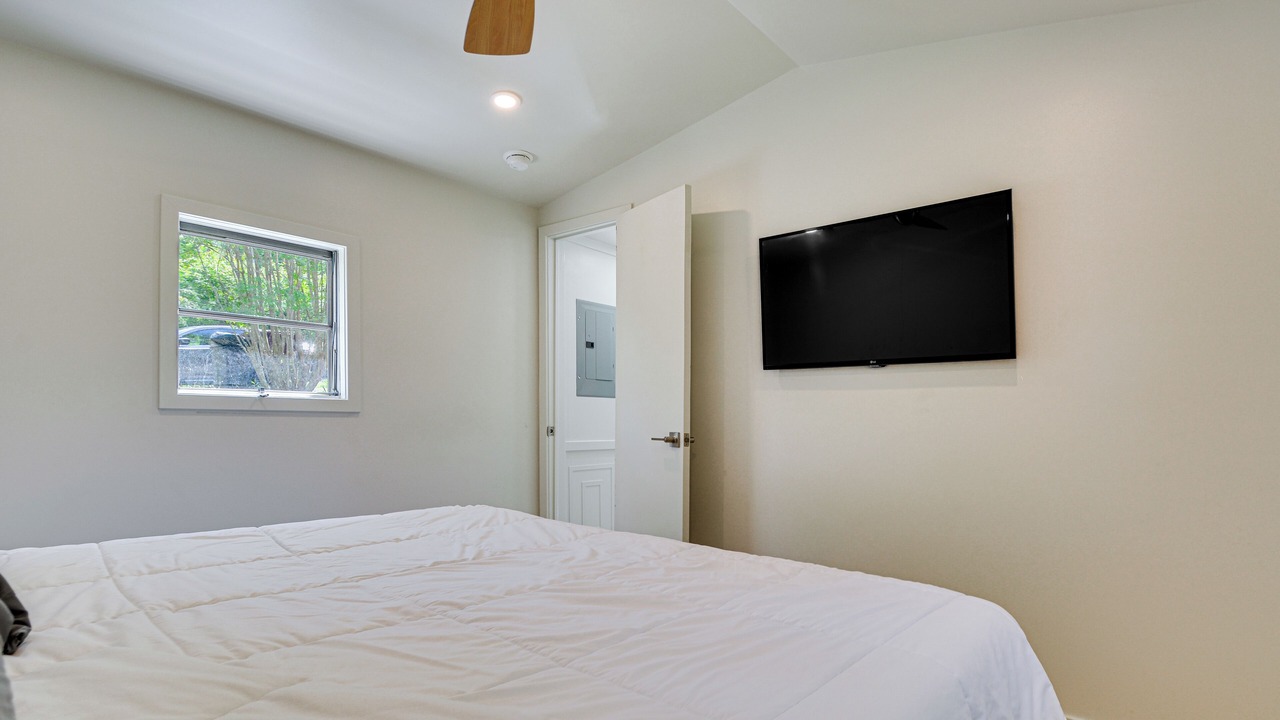 Photo of Bedroom in Semora