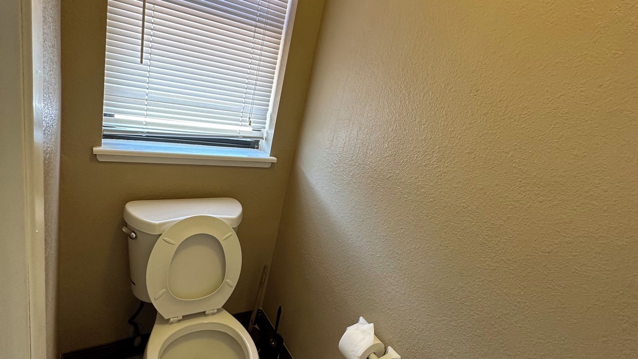 Photo of Bathroom in Canyon Gate