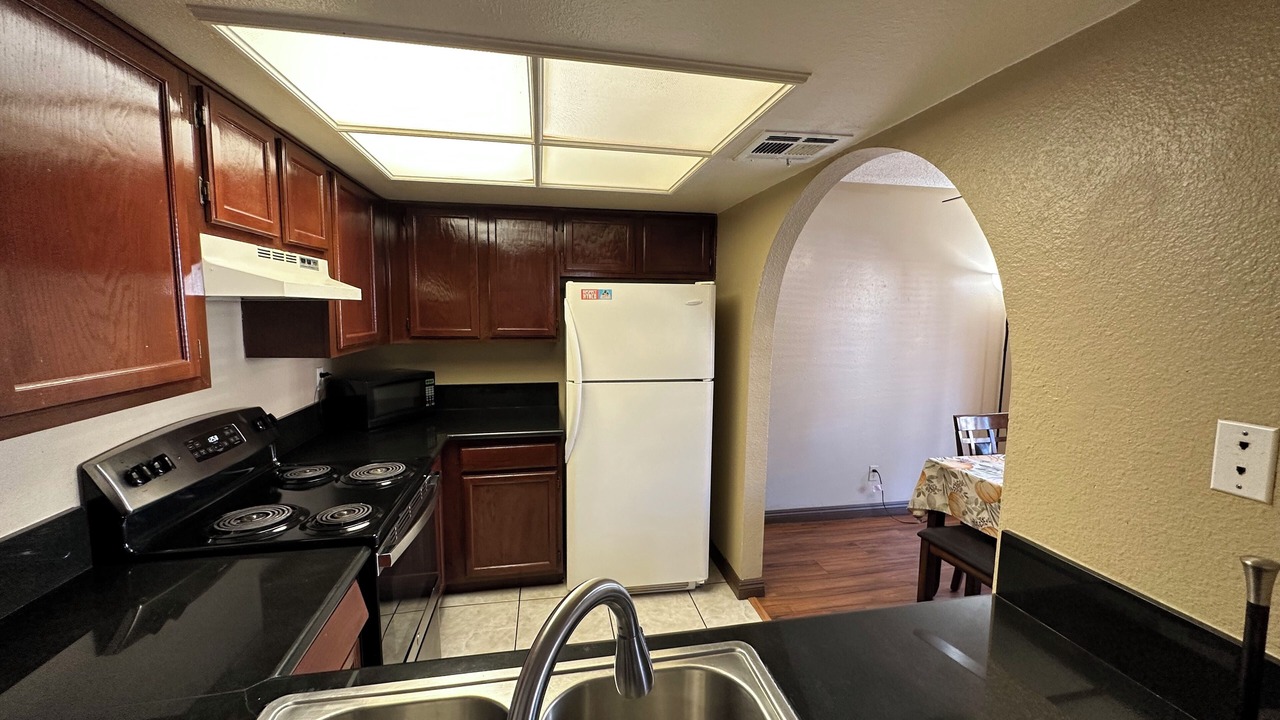 Photo of Kitchen in Canyon Gate