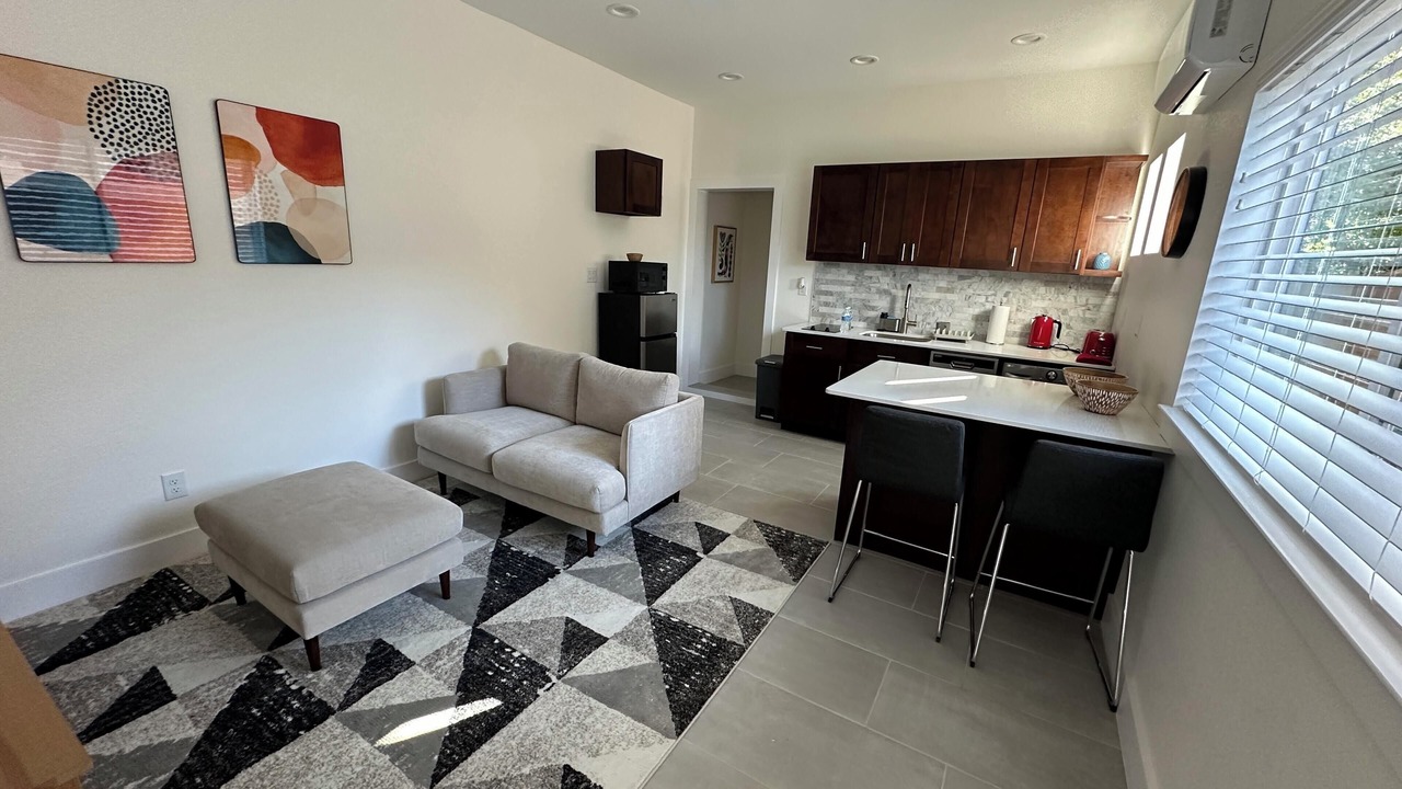 Photo of Livingroom in Cardinal Hills Estates