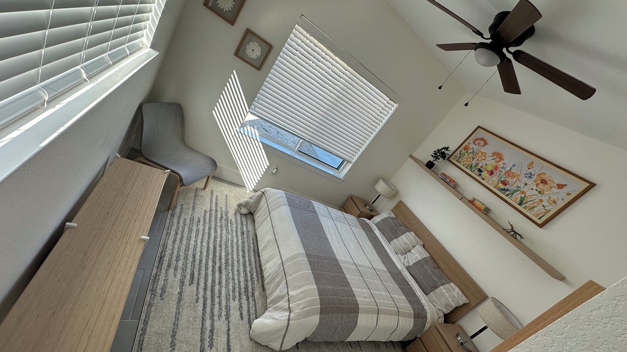 Photo of Bedroom in Cardinal Hills Estates