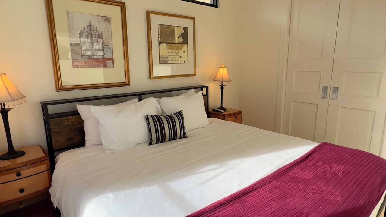 Photo of Bedroom in Central Business District