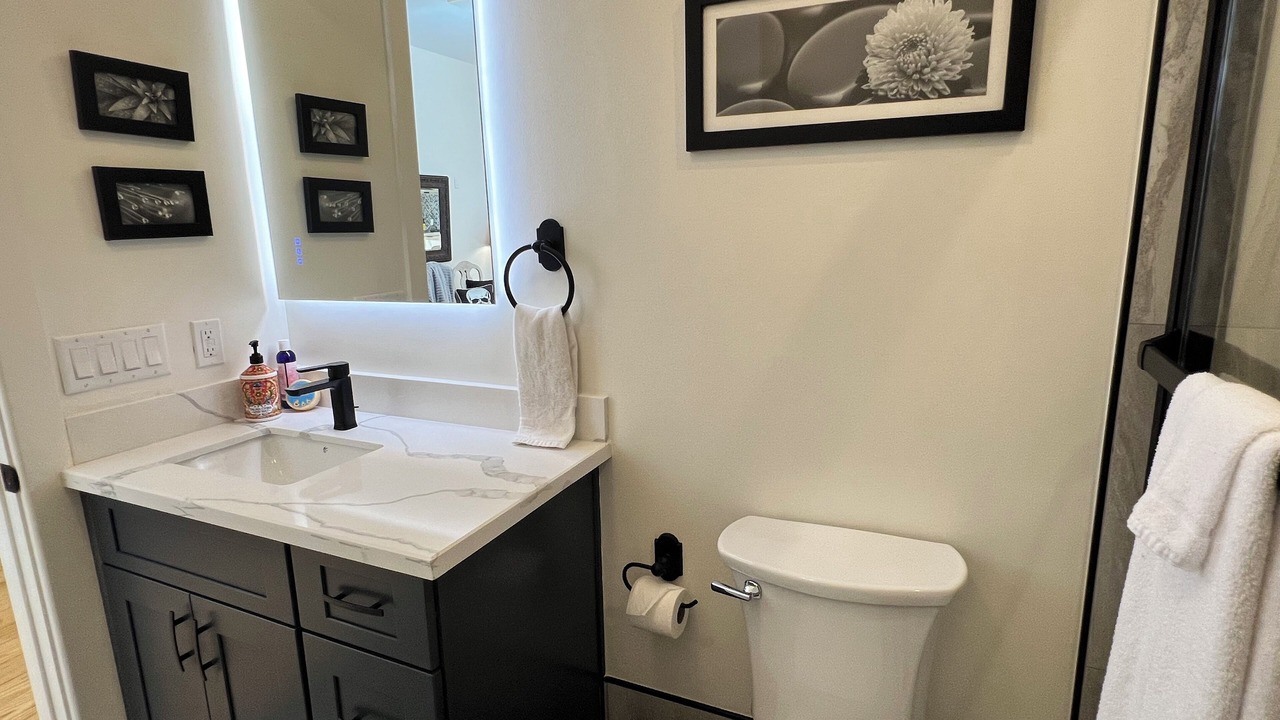 Photo of Bathroom in Central Business District