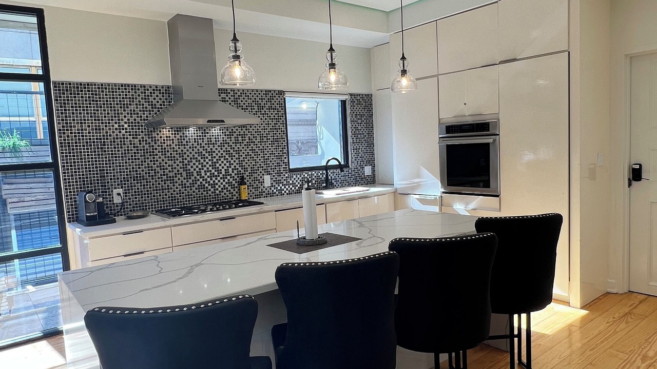 Photo of Kitchen in Central Business District