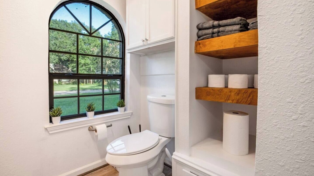 Photo of Bathroom in Friendswood