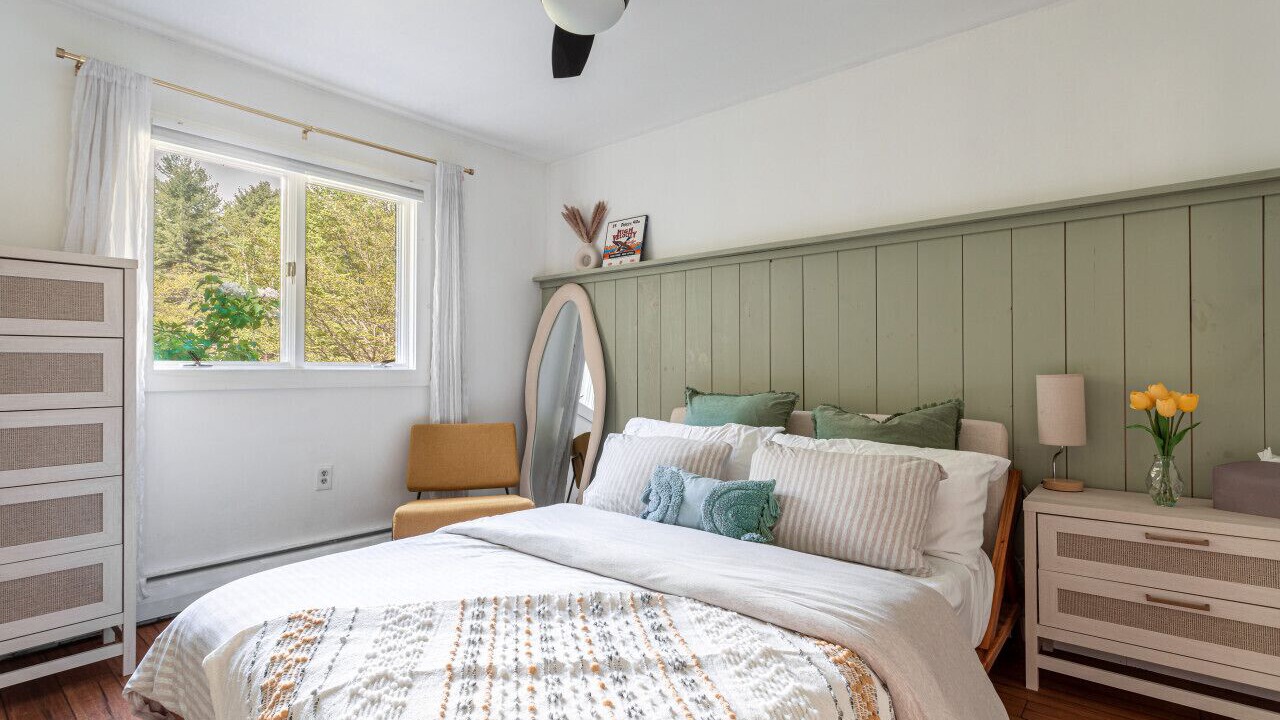 Photo of Others in Town of Olive