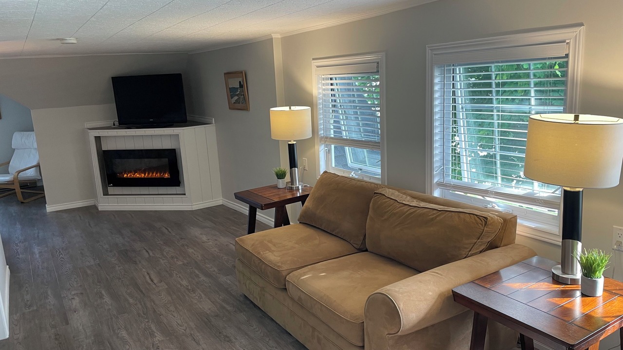 Photo of Livingroom in Leamington